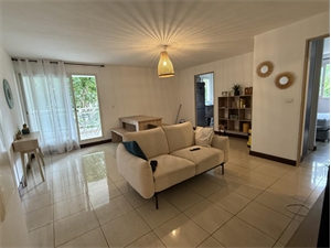 t4 à la location -   97400  SAINT DENIS, surface 73 m2 location t4 - UBI480013769